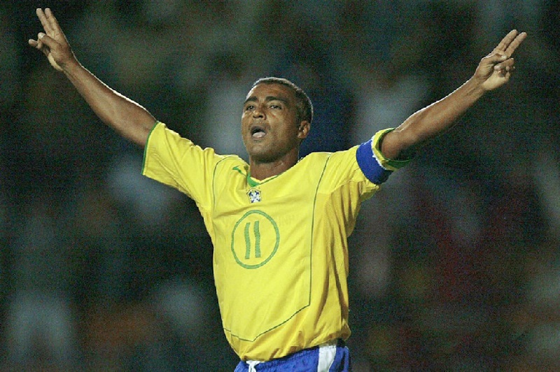 Romário ghi hơn 1000 bàn thắng trong sự nghiệp